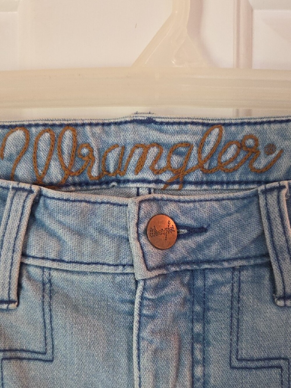 Wrangler Light Blue Embroidered High Rise Flare Jeans Size 29/30 - Picture 2 of 4